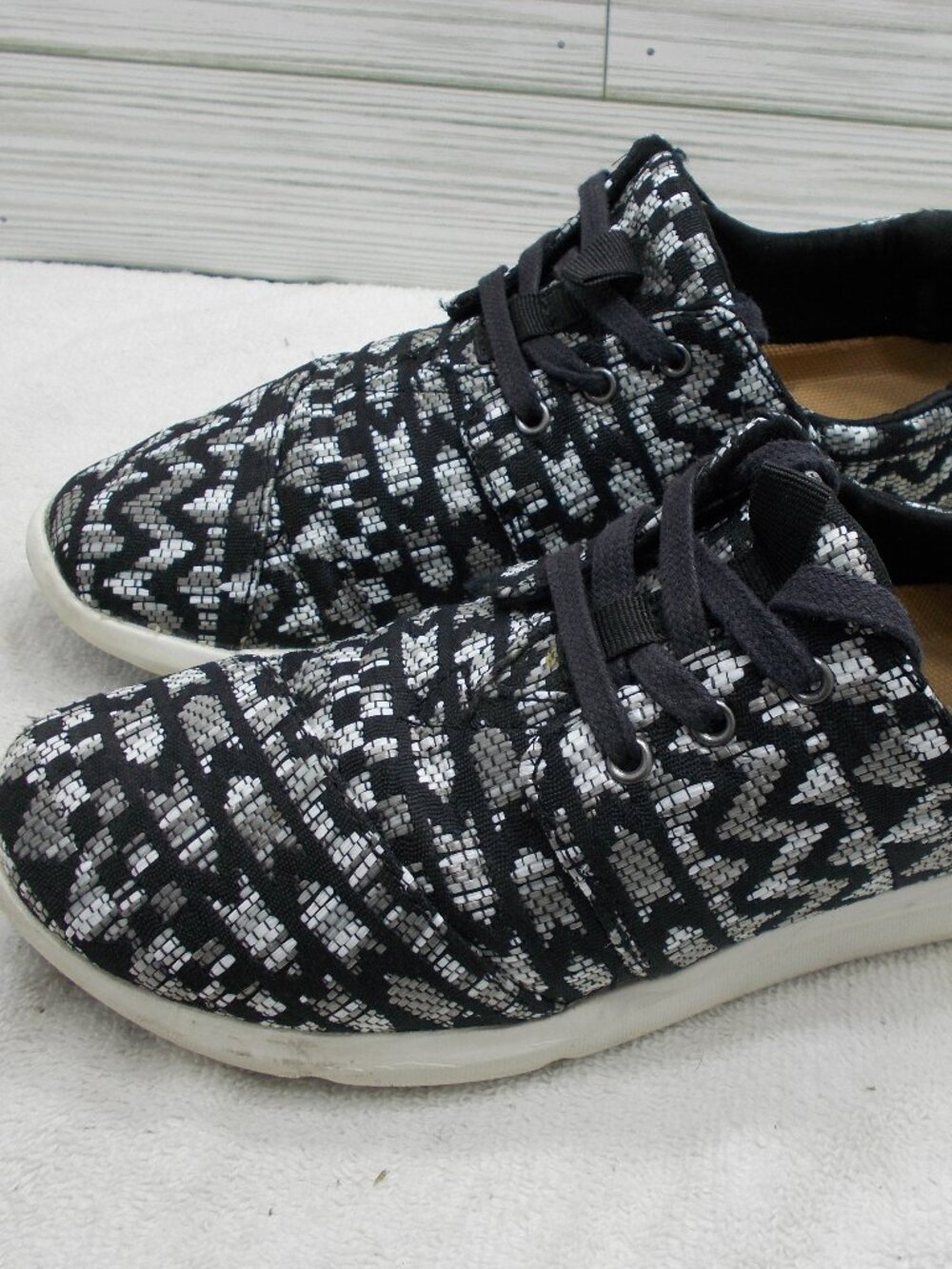Toms Del Rey Black & White Women’s 7 Shoes